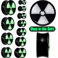 Load image into Gallery viewer, Black Acrylic Radioactive Glow in the Dark Double Flare Plug Set by Onyx O
