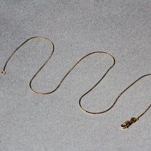 Load image into Gallery viewer, 14k Yellow Gold Round Snake Chain 0.7mm
