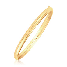 Load image into Gallery viewer, Classic Bangle in 14k Yellow Gold (5.0mm)
