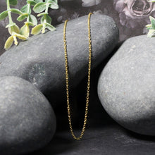 Load image into Gallery viewer, 14k Yellow Gold Diamond Cut Cable Link Chain 1.4mm
