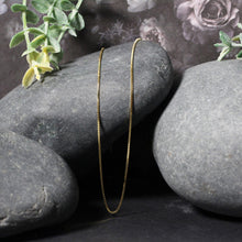 Load image into Gallery viewer, 14k Yellow Gold Classic Box Chain 0.8mm

