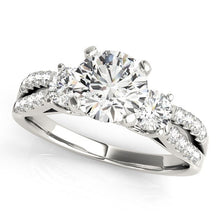 Load image into Gallery viewer, 14k White Gold Split Shank 3 Stone Round Diamond Engagement Ring (2 cttw)
