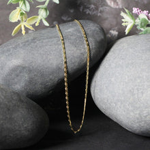Load image into Gallery viewer, 14k Yellow Gold Lumina Pendant Chain 1.0mm
