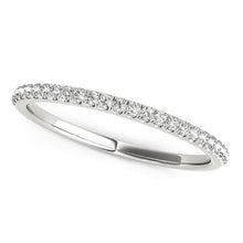 Load image into Gallery viewer, 14k White Gold Diamond Wedding Band in Pave Setting (1/8 cttw)
