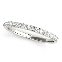 Load image into Gallery viewer, 14k White Gold Diamond Scallop Setting Wedding Band (1/3 cttw)
