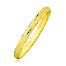 Load image into Gallery viewer, 10k Yellow Gold Slender Diamond Pattern Textured Bangle
