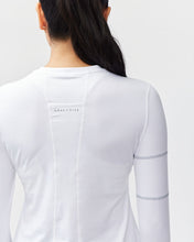 Load image into Gallery viewer, Foudy Women's Longsleeve Workout Top
