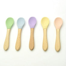 Load image into Gallery viewer, 2PCS  Bamboo Training Spoons Organic Soft Baby Feeding Silicone Tip Spoon Scoop Easy Grip Handle Toddlers Infant Gifts For Parents And Baby Boys Or Girls
