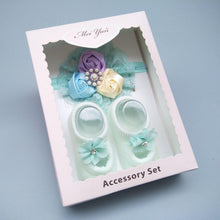 Load image into Gallery viewer, Baby Newborn Solid Color Lace Baby Bowknot Socks &amp; Princess Cute Baby Socks Hair Band Set FOr Girls Baby In Modern Design
