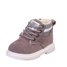 Load image into Gallery viewer, Modern Fashion Children Casual Shoes Autumn Winter Boots Boys Shoes Fashion Leather Soft AntI Slip Girls Boots
