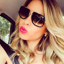 Load image into Gallery viewer, Luxury Modern Oversized Men and Woman Unisex Luxury Polarized  Sunglasses  Square Retro Oculos de sol  Sunglasses With  UV400 Prozection and Gradient  Mirror Eyewear Glasses
