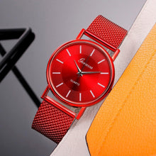 Load image into Gallery viewer, New Women's Casual Silicone Strap Quartz Watch Top Brand Girls Bracelet Clock Wrist Watch For Women and Girls
