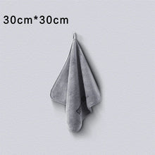 Load image into Gallery viewer, High-End Microfiber Auto Wash Towel for Car Detailing
