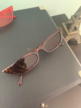 Load image into Gallery viewer, New Women Cateye Vintage Small Sunglasses Brand Designer Retro  Female Lady Eyeglass Cat Eye In Vintage Old Style
