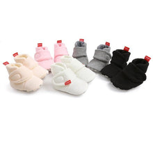 Load image into Gallery viewer, Winter Toddler Newborn Baby Crawling Shoes Boy Girl Slippers Prewalker Anti-slip Warm Infant Shoes

