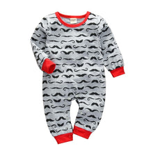 Load image into Gallery viewer, Newborn Baby Rompers Pajama Cotton Cute Letter I Love Daddy and Mummy Long Sleeve rompers Clothes For Baby Kids
