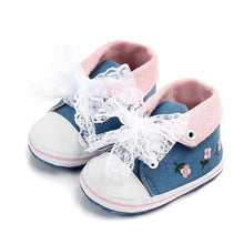 Load image into Gallery viewer, Baby Girl Shoes White Lace Soft Shoe Prewalker Walking Toddler Kids Shoes First Walker
