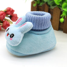 Load image into Gallery viewer, Newborn Baby Shoes Non-slip Crib First Walker Soft Material Comfortable Winter Boots Baby Autumn Shoes
