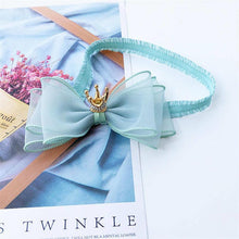 Load image into Gallery viewer, Luxury Modern Pearl Handmade Baby Girls Bowknot Crown Headband Lace Elastic Hair Band Bow For Girls Baby
