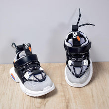 Load image into Gallery viewer, New Kids Shoes Toddler Girls Boy Sneakers Lace Up Design Mesh Breathable Children Tennis Fashion Little Baby Shoes
