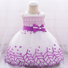 Load image into Gallery viewer, Leaf Embroidered Princess  Children Elegant Dress For Girls  Baby Wedding Dresses Unique Design

