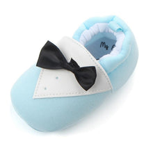 Load image into Gallery viewer, Modern Elegant Baby First Walkers Infant Newborn Autumn Winter Butterfly-knot Cotton Kids Soft Pre walker Shoes For Boys
