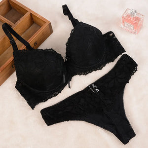 2017 New Sexy Bra Set Push Up VS Bra+Thong Lace Embroidery French Romantic brassiere Women's Underwear Sets Bra And Panty Set