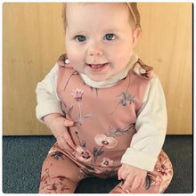 Load image into Gallery viewer, Floral Newborn Baby Girls Sleeve less Printed Rompers Jumpsuit Headband Clothes Sets Outfits For Baby Girls With Bow
