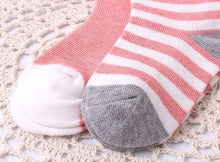 Load image into Gallery viewer, 4PCS/SET Pairs Of Modern Baby and Kids Cotton Socks Spring/autumn Winter Newborn Infant Toddler Floor Socks for Kids
