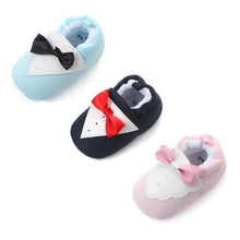 Load image into Gallery viewer, Modern Elegant Baby First Walkers Infant Newborn Autumn Winter Butterfly-knot Cotton Kids Soft Pre walker Shoes For Boys
