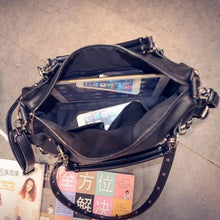 Load image into Gallery viewer, Rivet Women&#39;s PU Leather Handbag New 2022 Fashion Silver/Black Cowhide Women Messenger Bags One Shoulder Handbag Big Bags Z474
