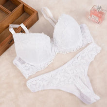 Load image into Gallery viewer, 2017 New Sexy Bra Set Push Up VS Bra+Thong Lace Embroidery French Romantic brassiere Women&#39;s Underwear Sets Bra And Panty Set

