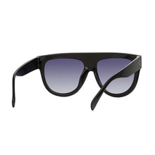 Load image into Gallery viewer, Retro Vintage Oversized Women Retro Luxury Big Frame Lady Retro Sunglasses With Eyewear UV400 Protection
