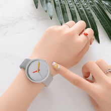 Load image into Gallery viewer, Modern Women Watch Gray Contrast Quartz Watch For Watch  Lovers Unisex Casual Modern Style

