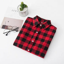 Load image into Gallery viewer, Women&#39;s Shirts 2023 Autumn and Winter female shirt plaid shirt women slim long sleeve cotton Blouse top female outerwear
