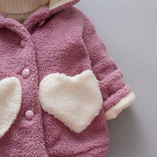 Load image into Gallery viewer, Baby Girls Winter Coats Newborn Baby Thick Velvet Outerwear For  Toddler Hoodies For Girls With Heart Print Design For Girls And Babies
