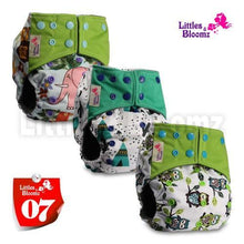 Load image into Gallery viewer, Modern Luxury Printed Washable Real Cloth Pocket Nappy,3 nappies/diapers Set For Girls and Boys Baby In Elegant Style
