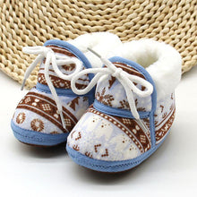 Load image into Gallery viewer, Newborns Baby Boy Soft Soled Footwear Walking Shoes Winter Warm Print First Walkers Baby Girl Cotton Shoes
