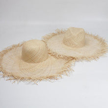 Load image into Gallery viewer, New Handmade Women Straw Sun Hats Large Wide Flat Top Wide Hat Beach Hat Lady Holiday Sun Protection Hat Girls Quality Natural Outdoor Sun Caps For Holiday Vintage Design Hat
