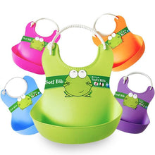 Load image into Gallery viewer, Modern Baby Plastic Bibs Waterproof Lunch Bibs for Boys &amp; Girls Infants Silicone Feeding Baby Saliva Waterproof Aprons for Baby
