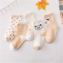 Load image into Gallery viewer, 5 Pair Cotton Mustache Printing Socks Baby Girls &amp; Boys For 1-3 Year Elastic Warm And Comfortable Kids Sock
