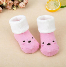 Load image into Gallery viewer, 1 Pair Newborn Cotton Striped Warm Slippers Socks For Baby Girls And Boys Very Comfortable And Soft Material
