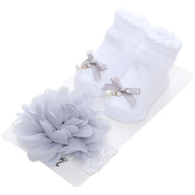 Load image into Gallery viewer, Baby Newborn Solid Color Lace Baby Bowknot Socks &amp; Princess Cute Baby Socks Hair Band Set FOr Girls Baby In Modern Design
