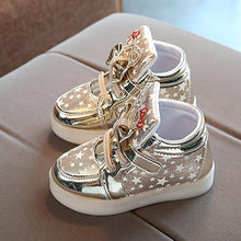 Load image into Gallery viewer, Modern Trend NEW Fashion Style Baby Fashion Sneakers For Children Girls  Star Luminous Child Casual Colorful Light LED Shoes Sneakers
