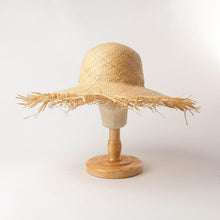 Load image into Gallery viewer, New Handmade Women Straw Sun Hats Large Wide Flat Top Wide Hat Beach Hat Lady Holiday Sun Protection Hat Girls Quality Natural Outdoor Sun Caps For Holiday Vintage Design Hat
