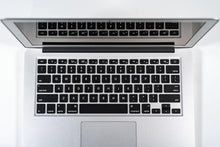 Load image into Gallery viewer, 2017 Apple MacBook Air (13-inch) 1.8 GHz Core i7 8GB RAM 256GB SSD (Silver)
