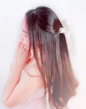 Load image into Gallery viewer, Mekabu Hydrating Travel Shine Serum
