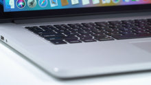 Load image into Gallery viewer, Apple MacBook Pro 15.4-Inch Late 2013 Retina Core 2.3 i7-4850HQ Quad-Core 16GB ME294LLA
