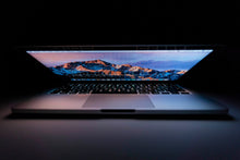 Load image into Gallery viewer, MacBook Pro (2015) 13-inch – Intel Core i5 2.7GHz – Iris Graphics 6100
