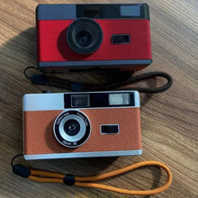 Load image into Gallery viewer, B0KF Modern 35mm Film Camera with Flash Unleash Your Creativity in Film Photography
